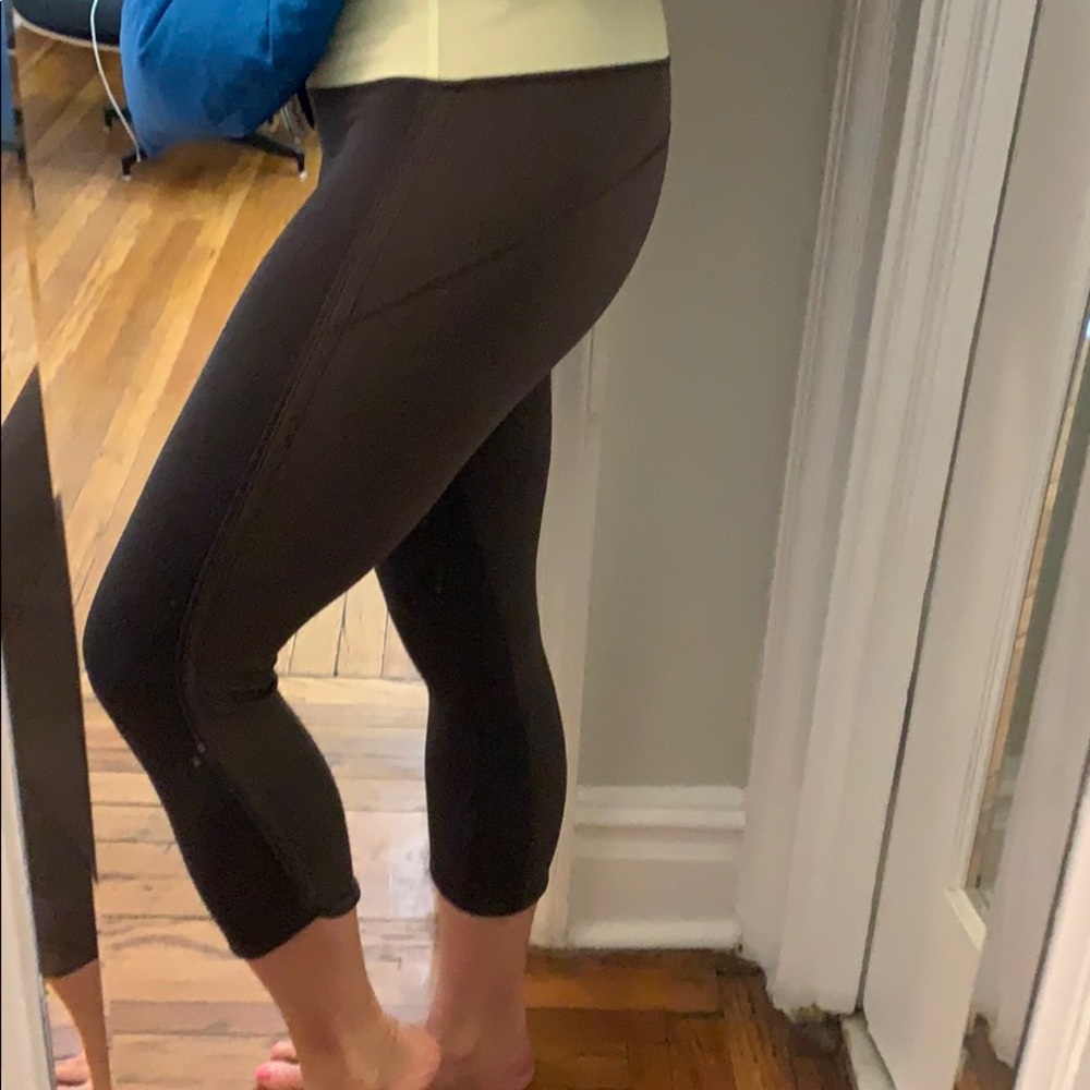 Lululemon crop leggings